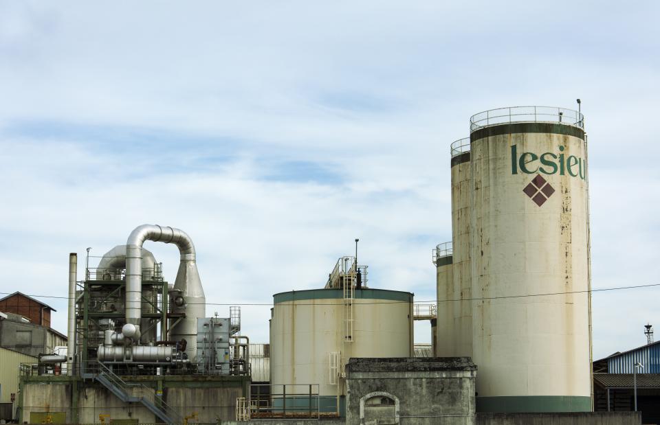 Industrial piping and valves